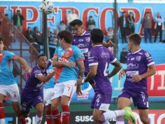 Fue 1 a 1 en Sarandí con goles de Iván Peralta y Diego Martínez. Arsenal y Villa Dálmine empataron en un duelo de líderes