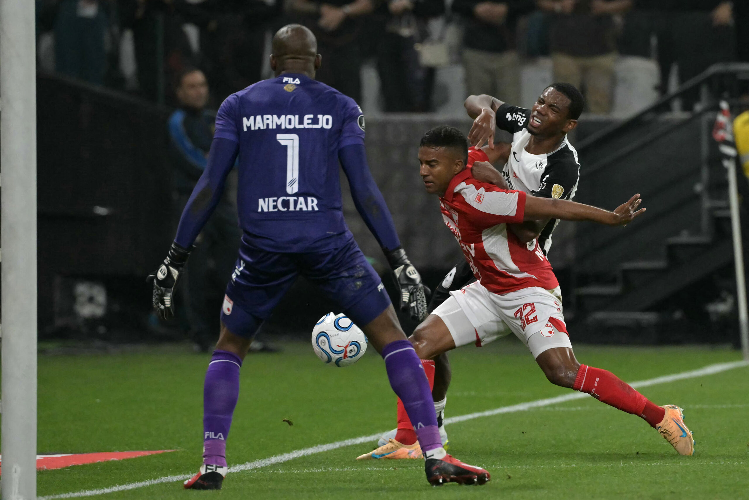 Corinthians doblegó a Independiente Santa Fe y tiene puntaje perfecto