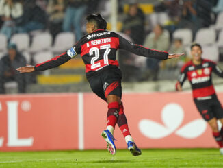 Flamengo inició la defensa del título y sumó de a tres en Cusco