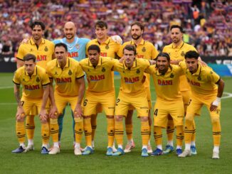Kelme presentó un diseño de los inicios de los Periquitos en 1900. Espanyol deslumbró con su camiseta retro en La Liga