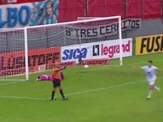 Gimnasia y Tiro ganaba ante Gimnasia de Mendoza pero Viñas generó la polémica en Copa Argentina por el penal anulado a Walter Montoya