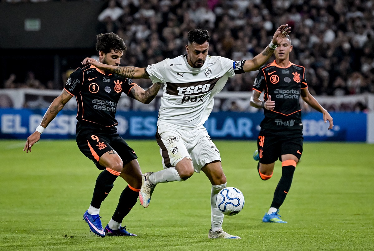El capitán de Platense habló post partido de Copa Libertadores y contó su situación. Nacho Vázquez contó que jugó desgarrado ante Corinthians