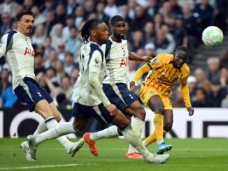 Brighton le empató en la última a Tottenham que no levanta