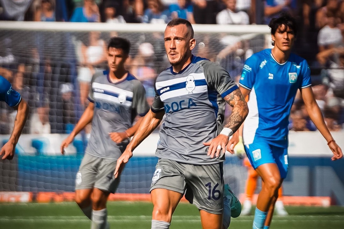Fue 1 a 0 para el Lobo con gol de Marcelo Torres de penal. Gimnasia La Plata le ganó a Estudiantes de Río Cuarto y volvió a playoffs