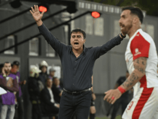 Gustavo Quinteros estalló tras la derrota con Riestra
