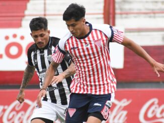 Fue 2 a 0 para el Milrayitas con goles de Asenjo y Viganoni. Los Andes recuperó la memoria y derrotó a Chaco for Ever