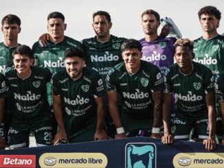 Sarmiento hizo dos cambios por lesión en media hora