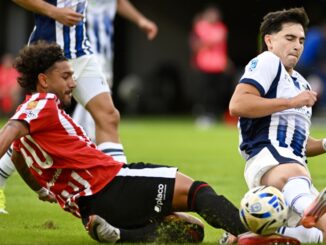 Estudiantes y Talleres empataron el duelo entre clasificados