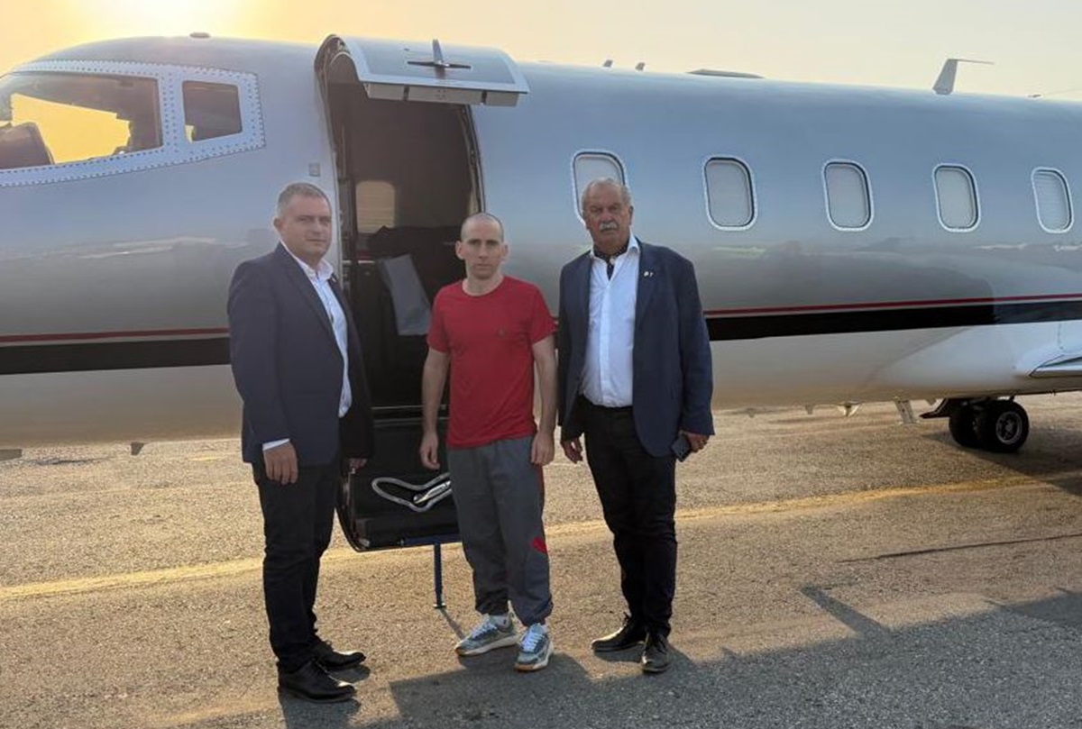 El presidente de Deportivo Armenio habló en el Streaming de Mundo Ascenso. Allí, Luciano Nakis habló tras repatriar a Nahuel Gallo: "Actuamos desde el corazón"