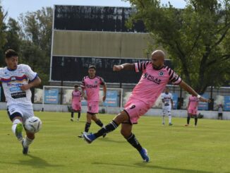 Deportivo Armenio confirmó su levantada venciendo como visitante a Real Pilar e impidiendo que su rival de turno pueda subirse a lo más alto del torneo.