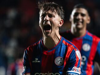 El Ciclón se impuso por 2 a 0 con goles de Romaña y Tripichio. San Lorenzo fue más que Cuenca y ganó en Copa Sudamericana