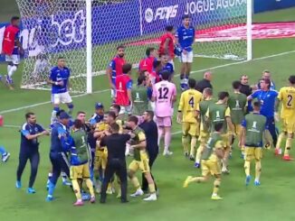 Boca y Cruzeiro terminaron a los empujones en Belo Horizonte