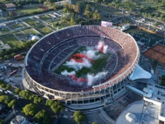 RIver y Boca ya tienen formaciones confirmadas para enfrentarse desde las 17 horas en el Más Monumental para un nuevo Superclásico.