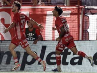Argentinos Juniors venció a Atlético Tucumán y quedó muy cerca de la clasificación a los playoffs