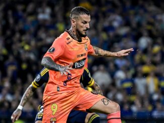 Indiferencia y algunos aplausos para Benedetto en La Bombonera