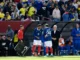 Mbappé criticado por sacarlo la cinta de capitán a Kanté