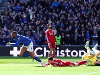 Mamardashvili se lesionó en el gol de Everton a Liverpool
