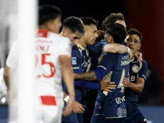 Argentinos lo dio vuelta y complicó a Huracán que jugará un mano a mano con Racing