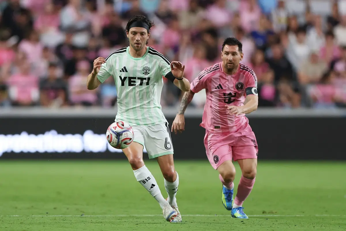 Inter Miami estrenó su nuevo estadio con un 2-2 ante Austin FC con goles de Messi y Suárez