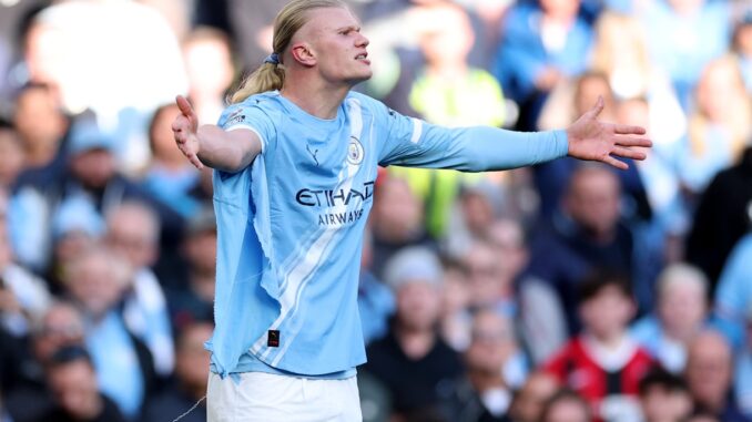 Manchester City le gana a Arsenal con un tanto del noruego. Erling Haaland llegó a los 23 goles y mejoró su marca de la pasada temporada