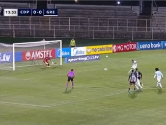 ¡Histórico! El arquero de Palestino atajó tres penales en seis minutos ante Gremio
