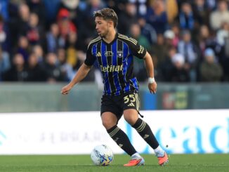 El chileno irá desde el vamos en Serie A contra Genoa. Felipe Loyola vuelve a ser titular en Pisa tras un mes de suplente