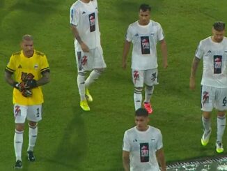 Talleres - Riestra, demorado por una lluvia torrencial en Córdoba: equipo al vestuario