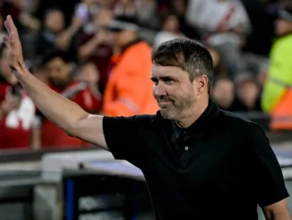 Eduardo Coudet: "Podemos jugar mejor y ahora hay que regalarle el Superclásico a la gente"