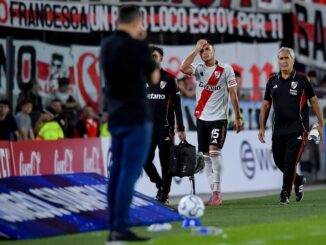 Fausto Vera se lesionó y encendió alarmas en River