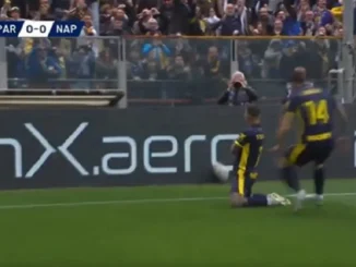 Parma sorprendió al Napoli a los 33 segundos con un golazo de Gabriel Strefezza