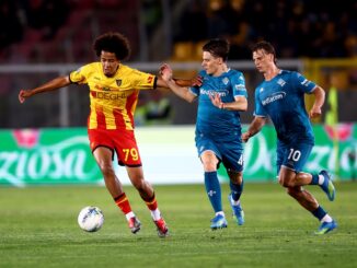 Fue 1 a 1 en Via del Mare con goles de Jack Harrison y Tiago Gabriel. Lecce rescató un punto de oro ante Fiorentina en la lucha del descenso