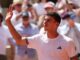 Cerúndolo hizo historia para el tenis argentino ante Sinner en Roland Garros