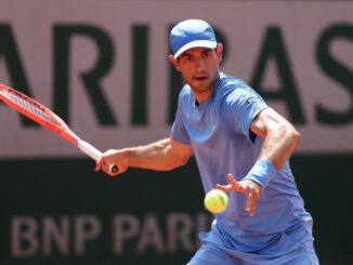 El portugués ganó 6-3, 6-4 y 6-2 al argentino en primera ronda. Nuno Borges eliminó a Tomás Etcheverry en Roland Garros
