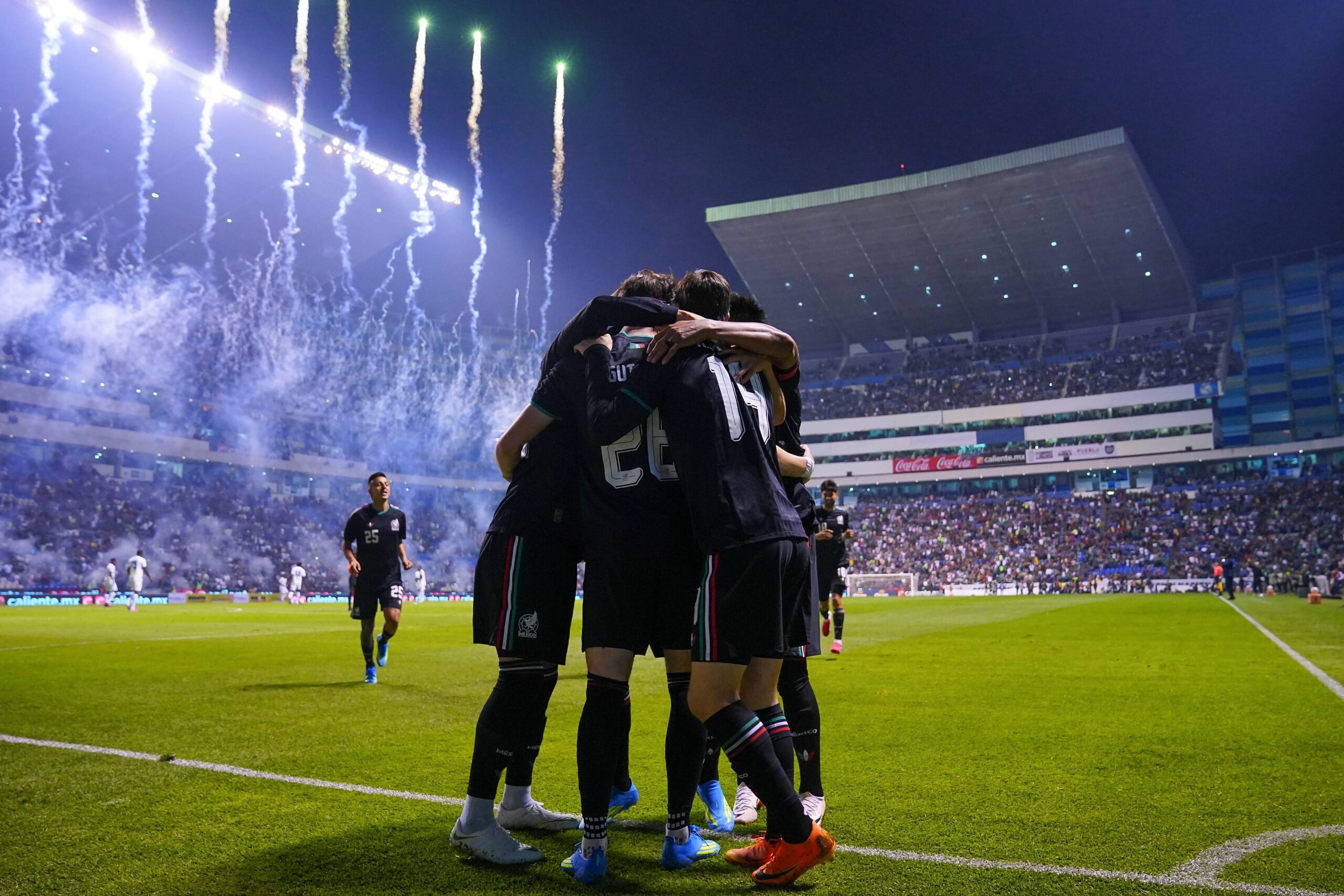 México venció a Ghana en un amistoso previo al gran debut mundialista