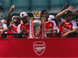 Arsenal celebra su título de la Premier en Londres