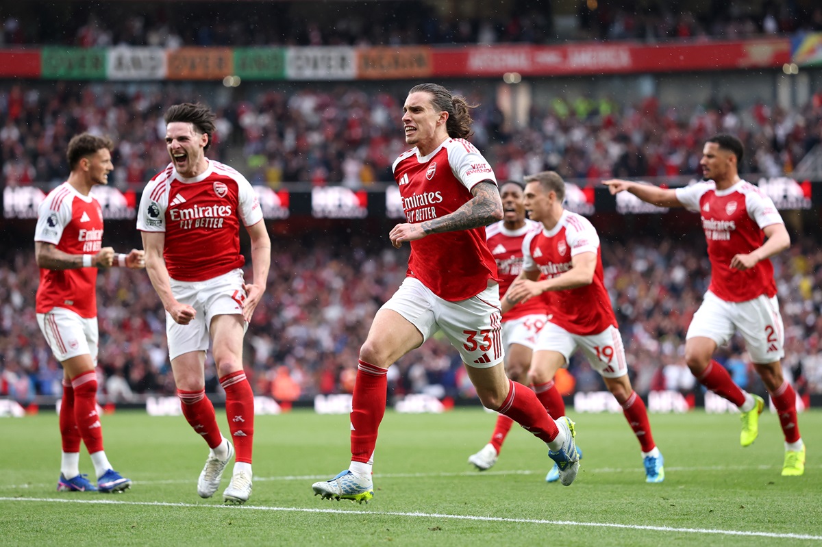 Manchester City no pudo con Bournemouth y consagró a los Gunners. Arsenal salió campeón de Premier League después de 22 años