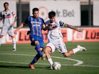 Fue 2 a 0 para el Funebrero con gol de Mario Sanabria. Chacarita le ganó a Colegiales en un duelo de necesitados