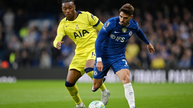 Los Blues complicaron a los Spurs por la permanencia. Chelsea le ganó a Tottenham que podría descender este domingo