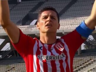 Guido Carrillo celebró con gol 500 partidos oficiales