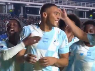 Carlos Vinicius marcó ante Deportivo Riestra