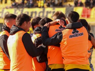 Flandria volvió a sonreír de local venciendo a Deportivo Merlo por dos tantos contra cero para dejar atrás su racha adversa.