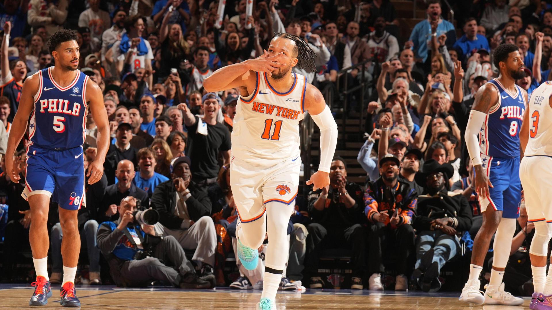 Knicks y Wolves sumaron los primeros puntos en las semifinales de la NBA tras vencer a 76ers y Spurs, respectivamente.