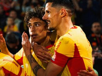 Lens ganó y puso en suspenso el título de PSG