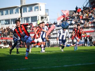 Fue 1 a 1 pero con un gol anulado al Patrón con polémica. Patronato dejó sin punta a Tristán Suárez y estalló contra Billone Carpio