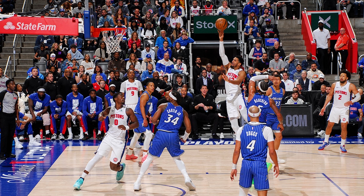 El Nº1 sigue con vida: los Pistons consiguieron la remontada venciendo al Magic en el séptimo juego para clasificar a las semifinales del Este.