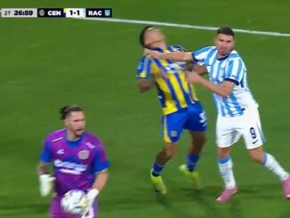 Darío Herrera y el VAR le mostraron roja al goleador de la Academia. Polémica expulsión a Maravilla Martínez en Rosario Central - Racing