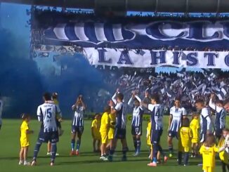 Fiesta de La T en el Kempes con varias banderas. Gran recibimiento para Talleres en el clásico ante Belgrano