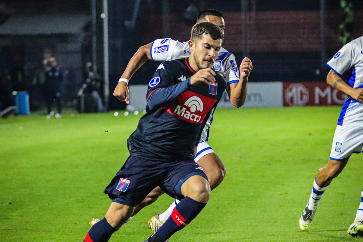 El Matador se impuso por 2 a 0 con goles de Saralegui y Barrionuevo. Tigre le ganó a Alianza Atlético y festejó un boleto a playoffs