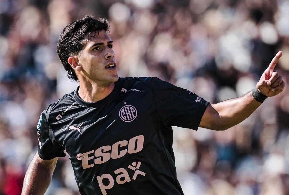 El ex River salió lesionado ante Peñarol. Hy se confirmnó que Tomás Nasif se rompió los ligamentos y le dice adiós a Platense