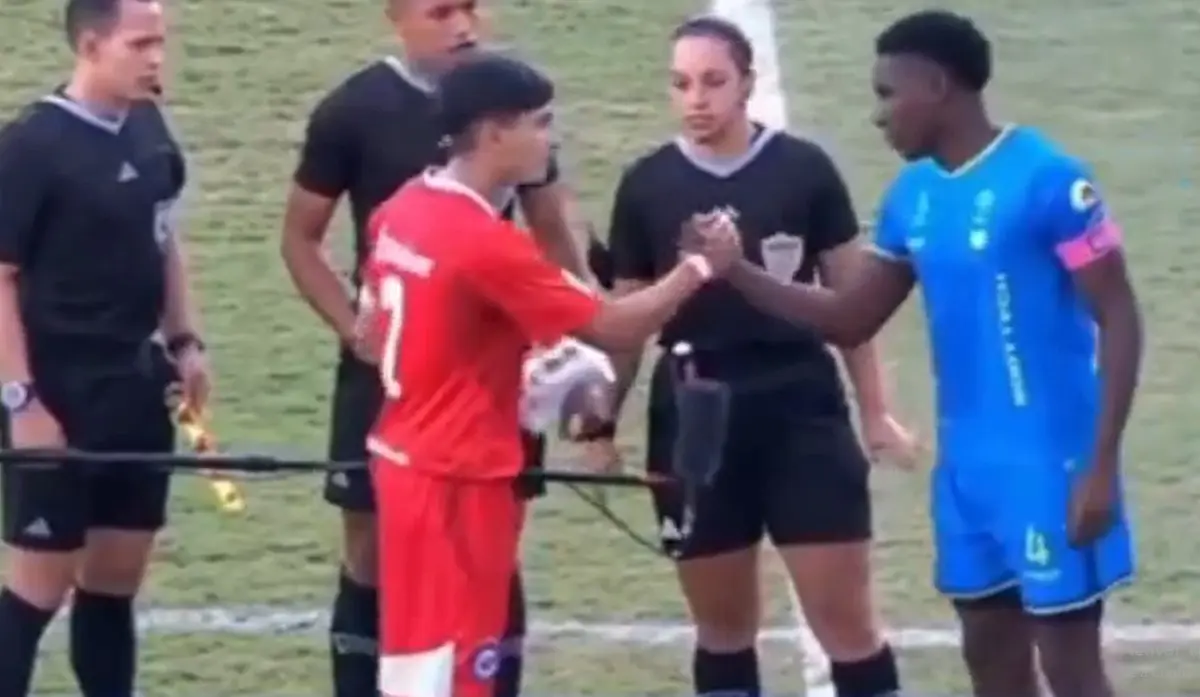 La aclaración viral de un juvenil de Argentinos Juniors para evitar actos racistas en un amistoso